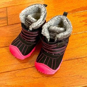 NWOT child of mine boots with Velcro and non slip base